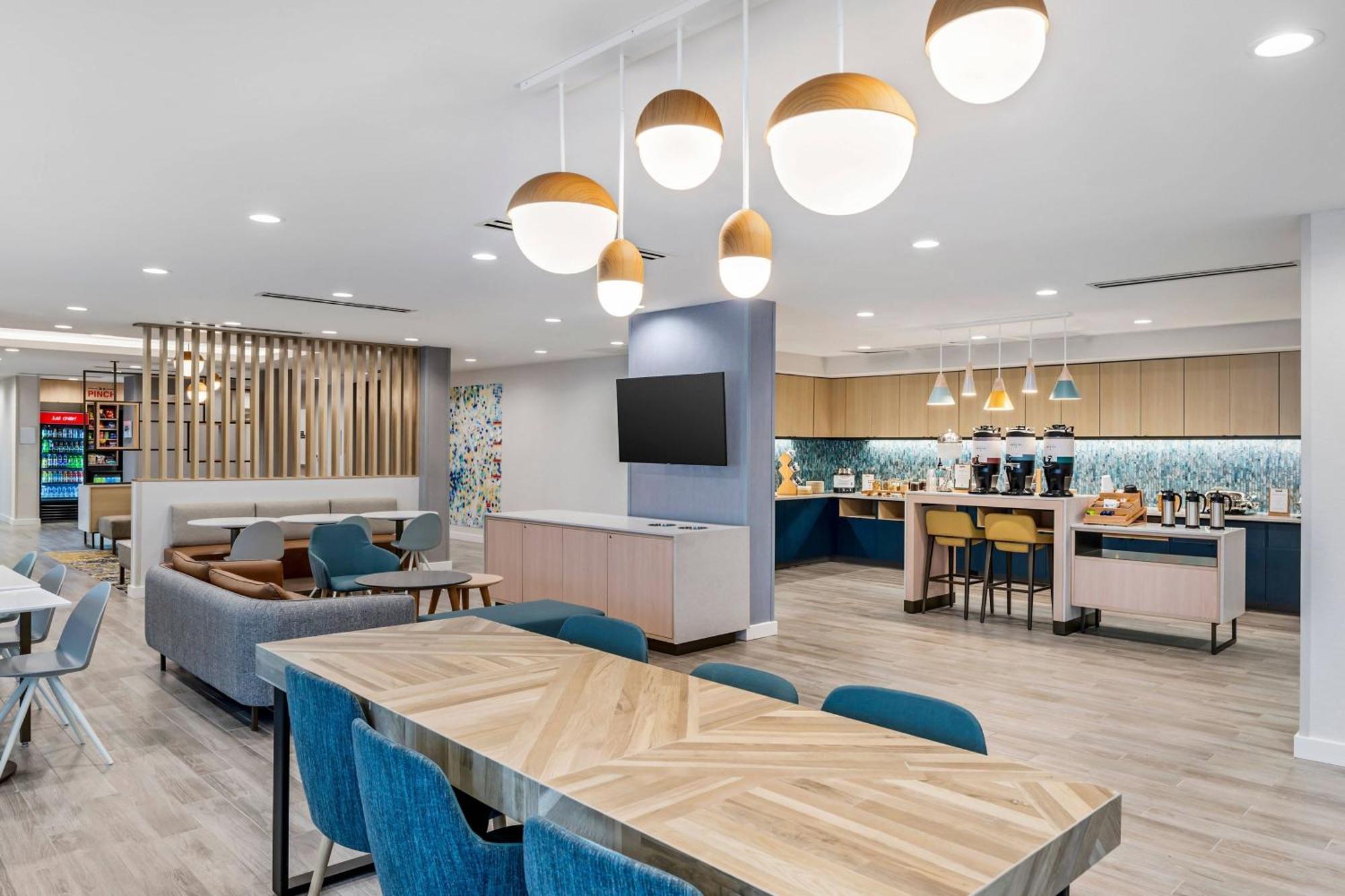 Towneplace Suites By Marriott Richmond Colonial Heights Bagian luar foto