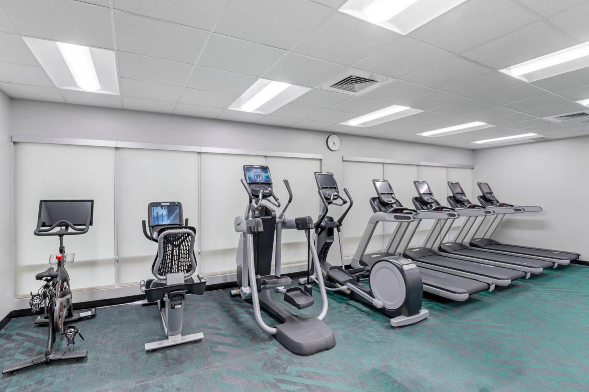 Towneplace Suites By Marriott Richmond Colonial Heights Bagian luar foto