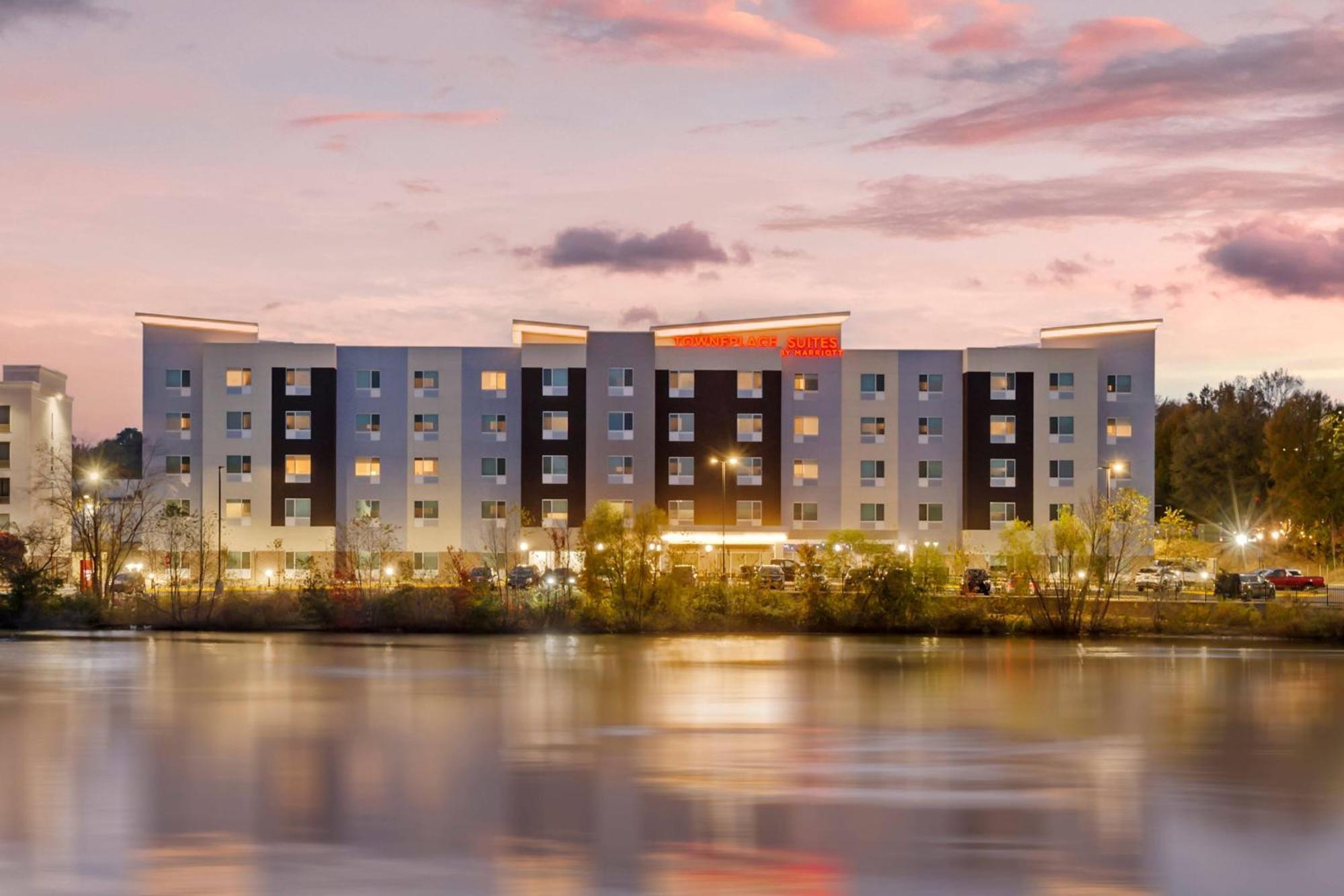 Towneplace Suites By Marriott Richmond Colonial Heights Bagian luar foto