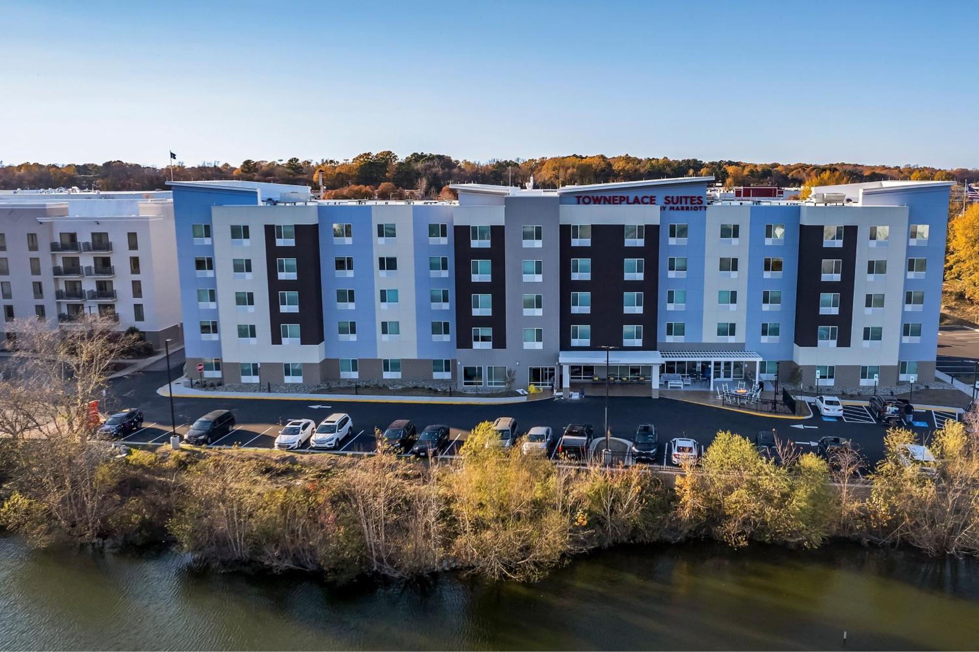 Towneplace Suites By Marriott Richmond Colonial Heights Bagian luar foto